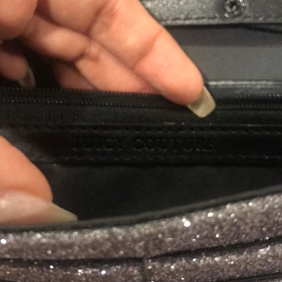 Juicy couture sparkly chain wallet - Picture 5 of 7